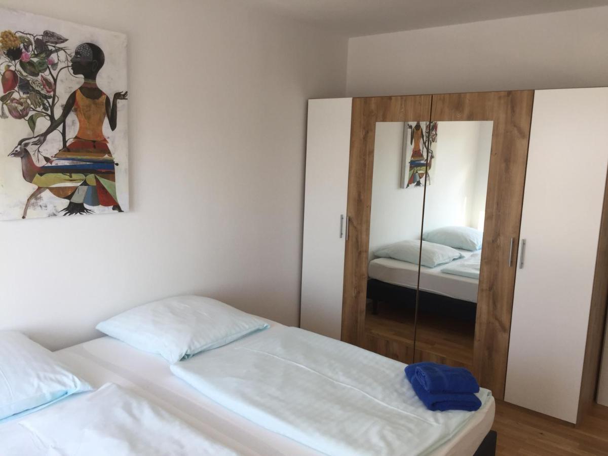 Appartements Am Hafen ツヴェンカウ エクステリア 写真