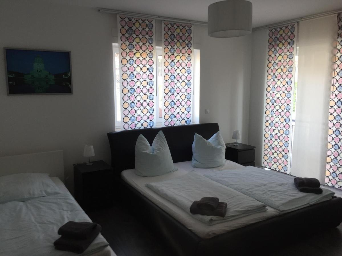 Appartements Am Hafen ツヴェンカウ エクステリア 写真