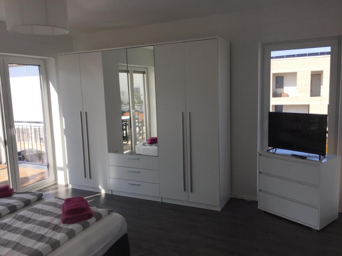 Appartements Am Hafen ツヴェンカウ エクステリア 写真