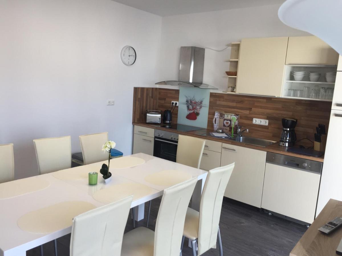 Appartements Am Hafen ツヴェンカウ エクステリア 写真